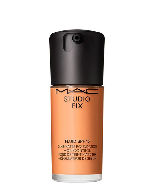 Base de Maquillaje Studio Fix Fluid Mate SPF 15