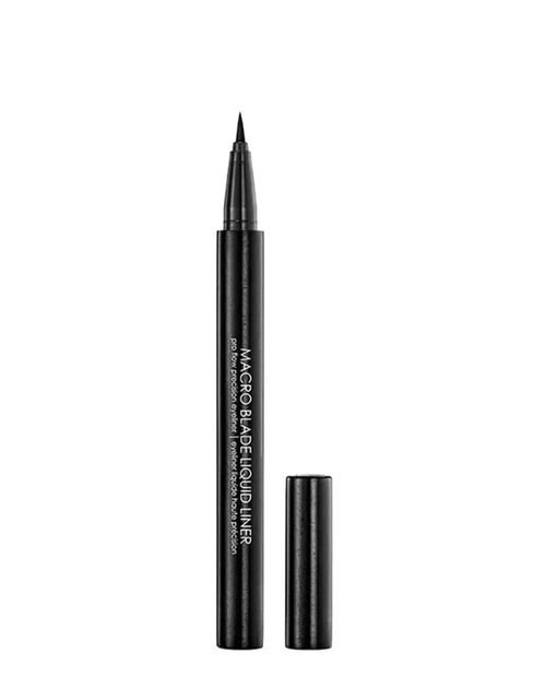 Macro Blade Liquid Liner